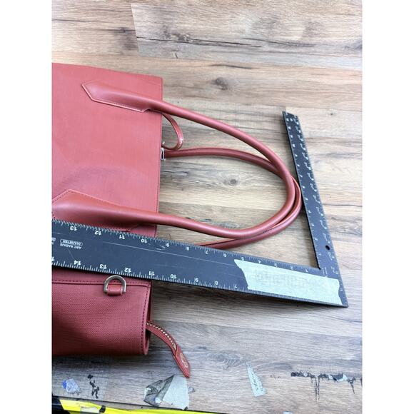 DAGNE DOVER Red Leather SIGNATURE LEGEND TOTE - Picture 8 of 11